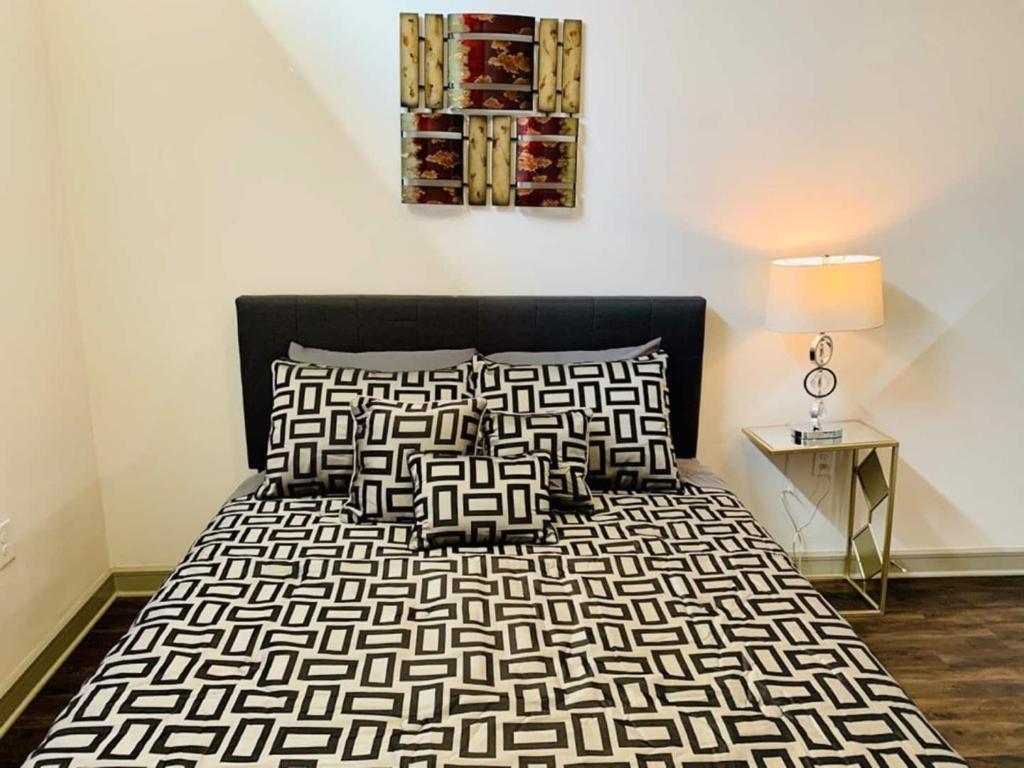 Downtown Apt Free Parking - Pool - Gym - Fully Kitchen Х'юстон Екстер'єр фото